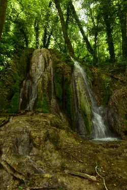 Cascade pétrifiante à Serrières en Chautagne