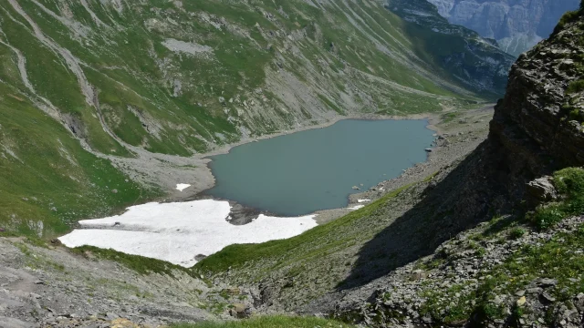 Lac de la Vogealle depuis la combe aux Puares